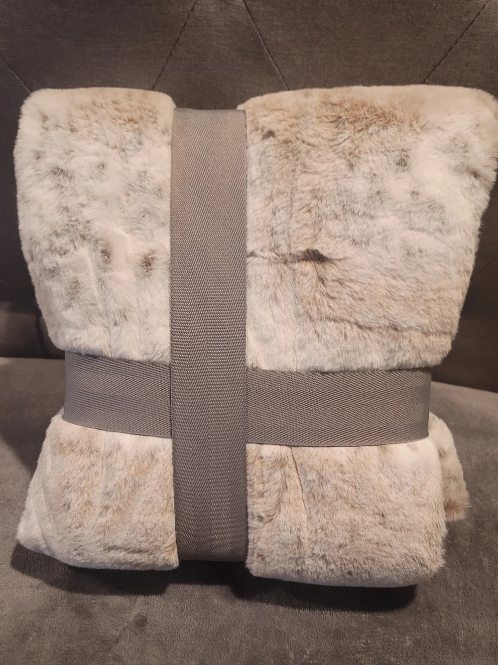 Better Homes And Gardens Faux Fur Throw Blanket - Snow Leopard